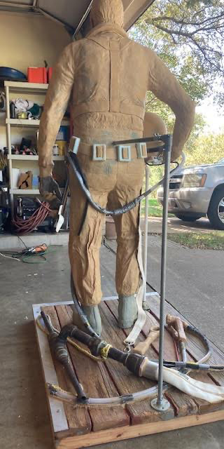 Building Our Monument 061